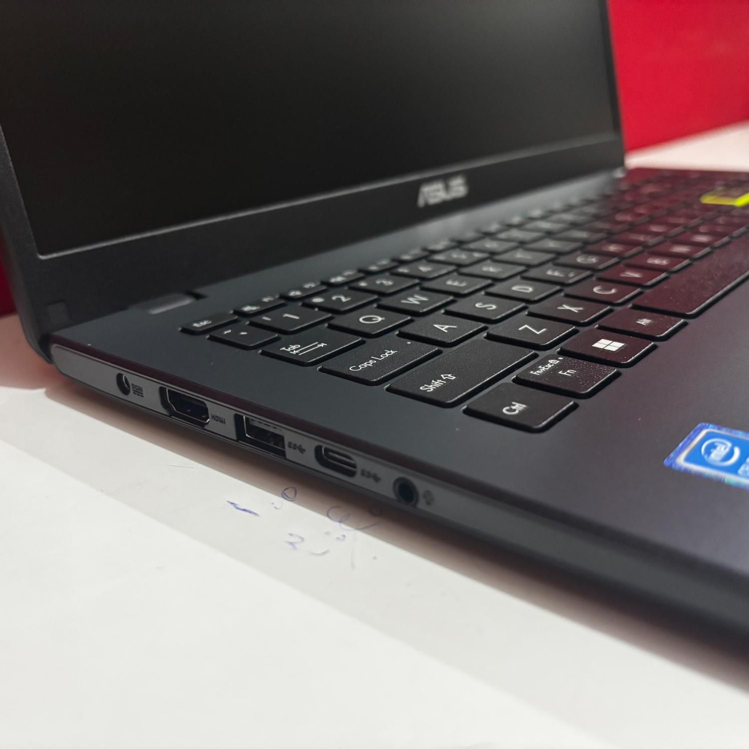 لپتاپ آکبند دانشجویی  Asus رم 8ddr4 هارد پرسرعت|رایانه همراه|تهران, میرداماد|دیوار