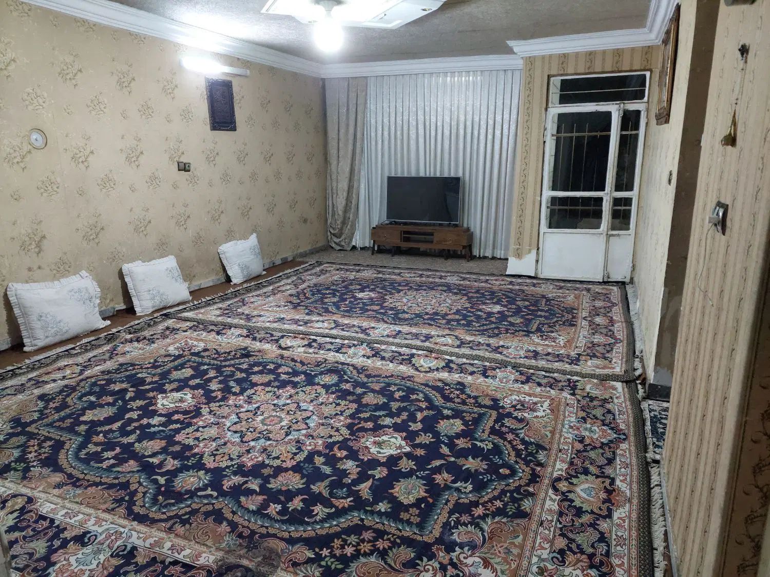 اجاره روزانه سویت نزدیک حرم مطهر|اجارهٔ کوتاه‌مدت آپارتمان و سوئیت|مشهد, حسین‌آباد|دیوار