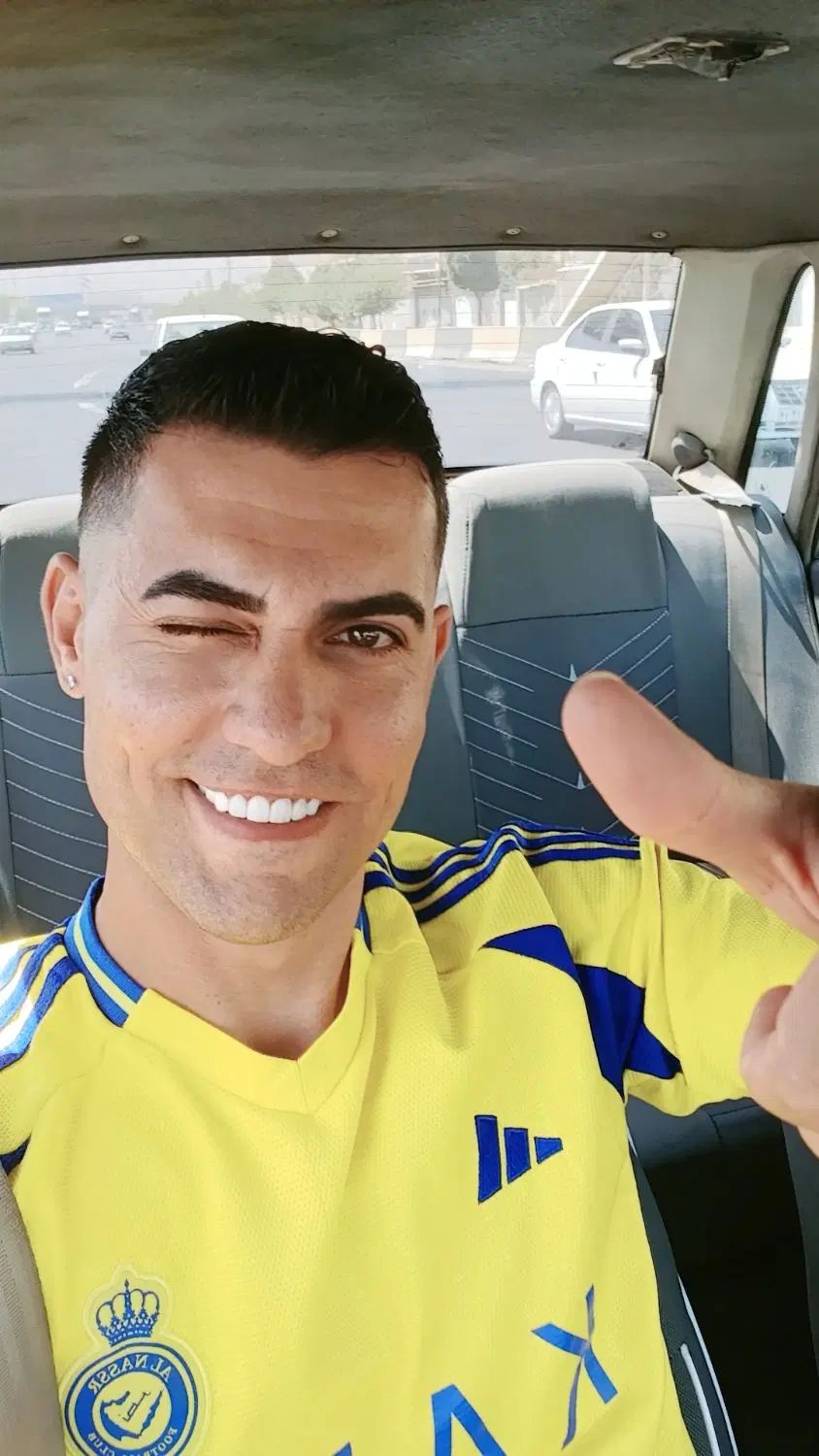 سلام بدل رونالدو هستم.دنبال اسپانسرم برای تبلیغات|استخدام هنری و رسانه|کرج, گلشهر|دیوار