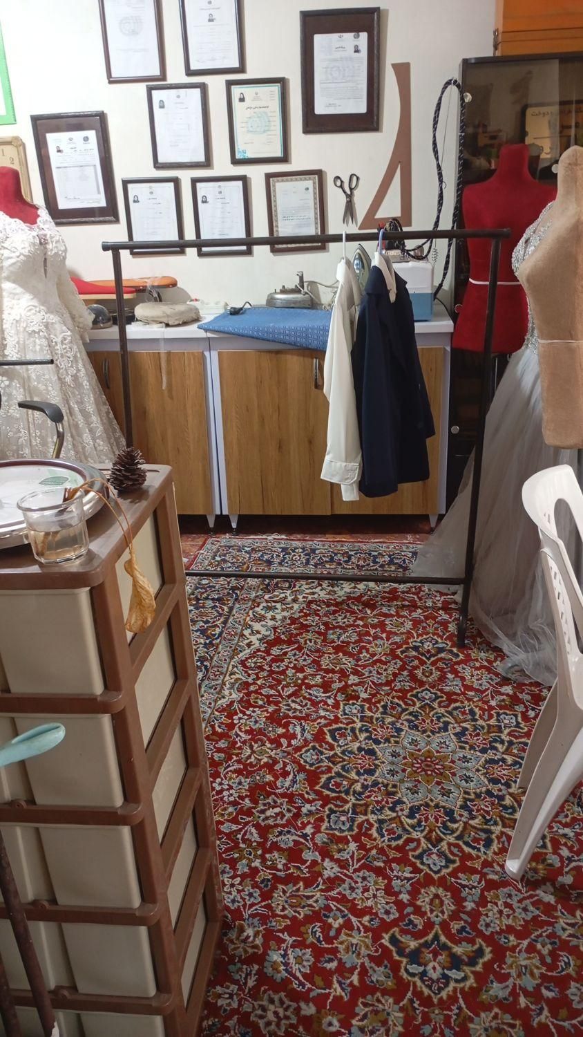 رگال لباس|بندرخت و رخت‌آویز|ساری, |دیوار