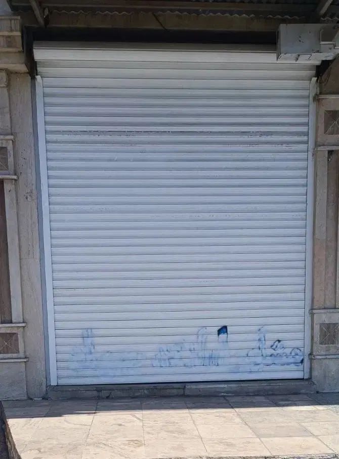 مغازه ۱۶ متری در خیابان ۱ بهاران قابل تمدید سالانه|اجارهٔ مغازه و غرفه|اهواز, کوی جانبازان(دانش)|دیوار