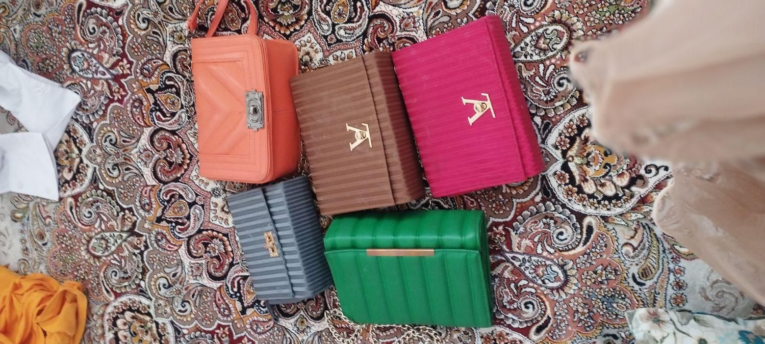 5عدد کیف طوسی سبز نارنجی قرمز قهوه ای|کیف، کفش، کمربند|بوکان, |دیوار