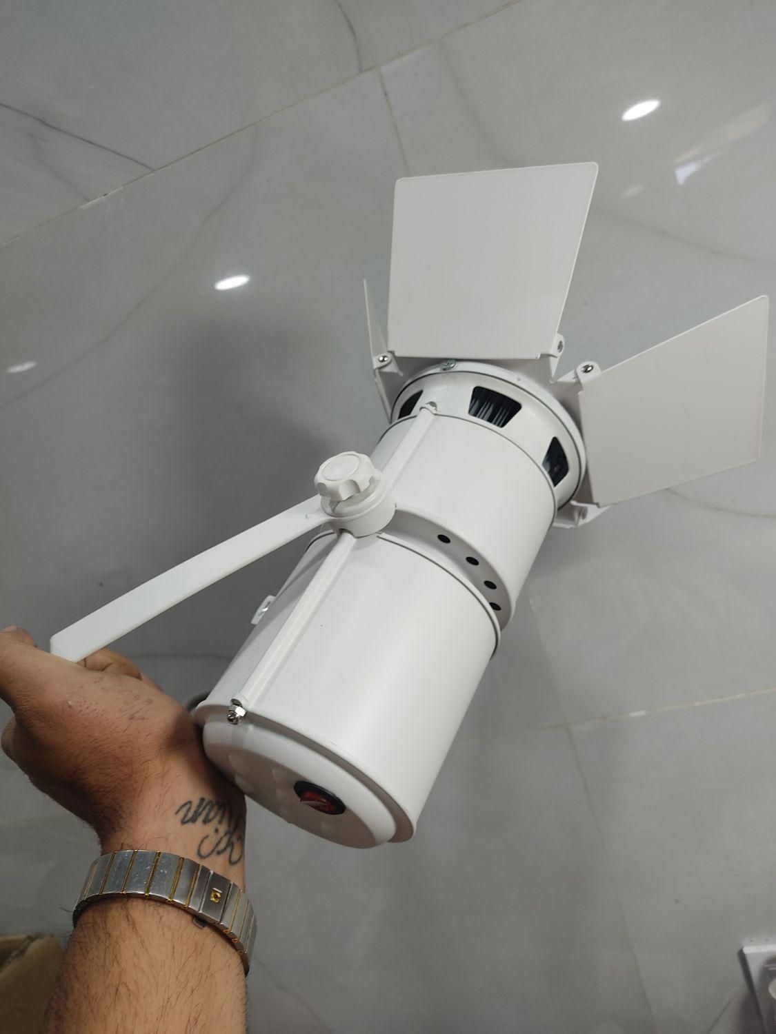 چراغ یووی کارشناسی رنگ خودرو|سیستم صوتی خانگی|تهران, بلورسازی|دیوار