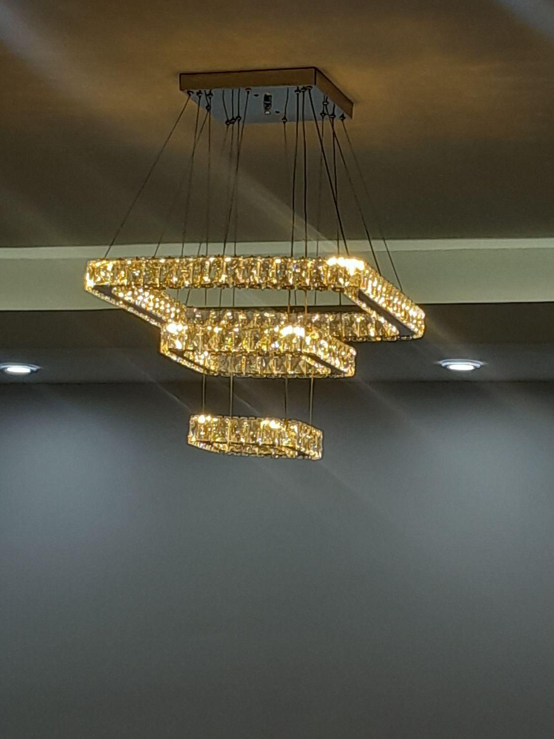 نصاب لوستر جمع کردن انواع لوستر سنگین|خدمات پیشه و مهارت|سنندج, |دیوار