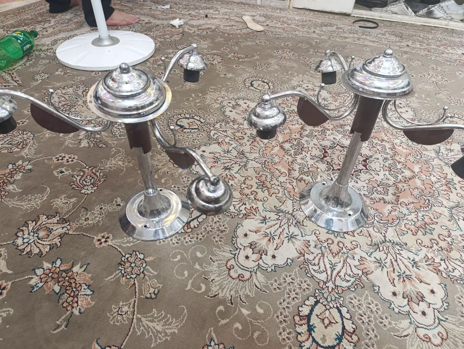 دو عدد لوستر سه شاخه|لوستر و چراغ آویز|مشهد, خواجه ربیع|دیوار