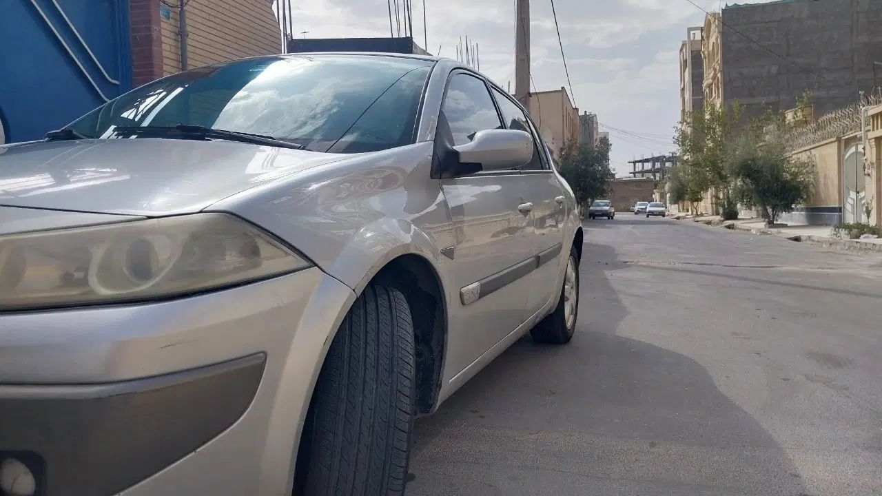 مگان ۲۰۰۶|خودرو سواری و وانت|مشهد, انقلاب|دیوار