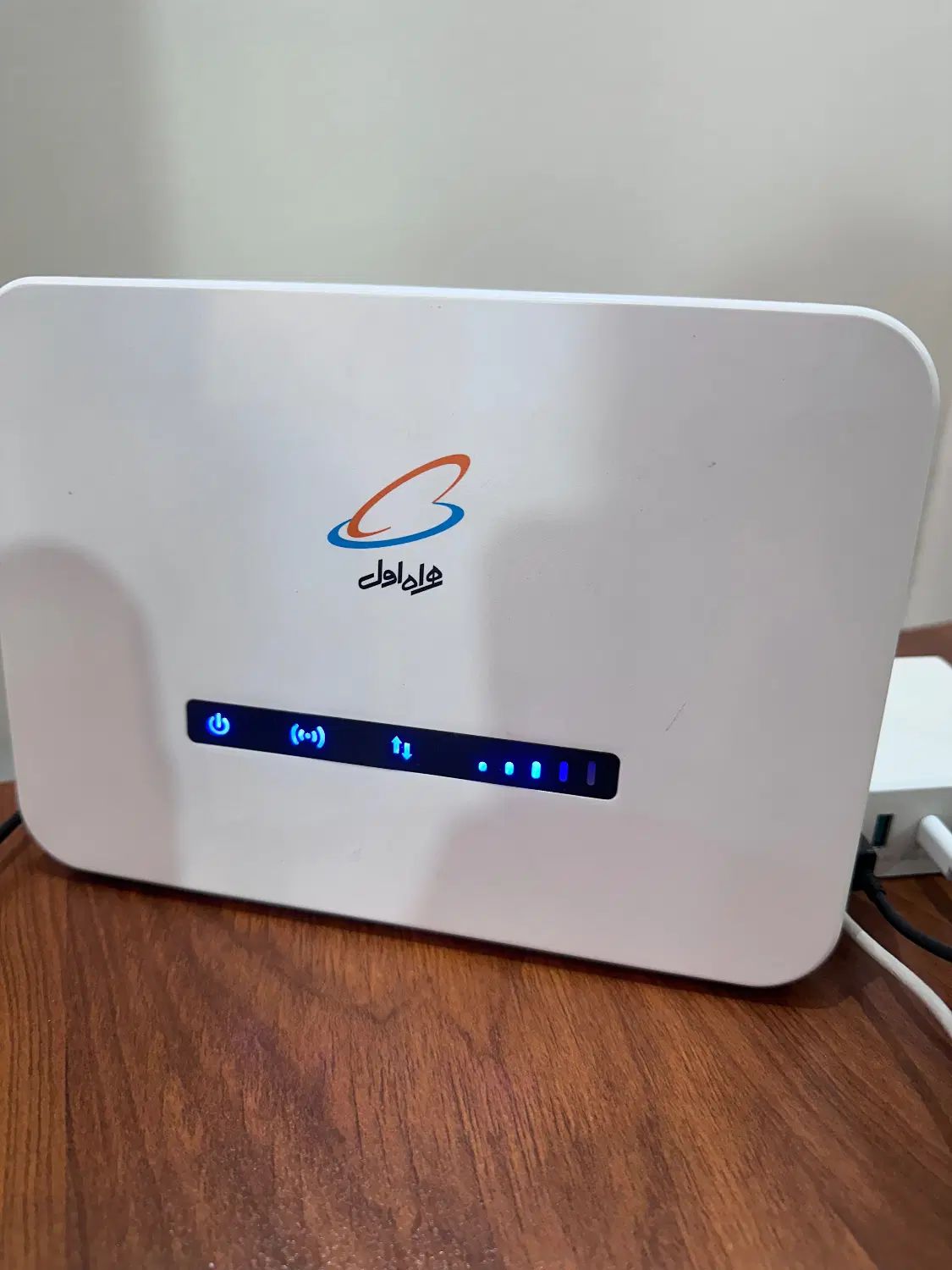 مودم 4.5G HA6400همراه اول چند ماه کارکرد|مودم و تجهیزات شبکه|تهران, جنت‌آباد مرکزی|دیوار