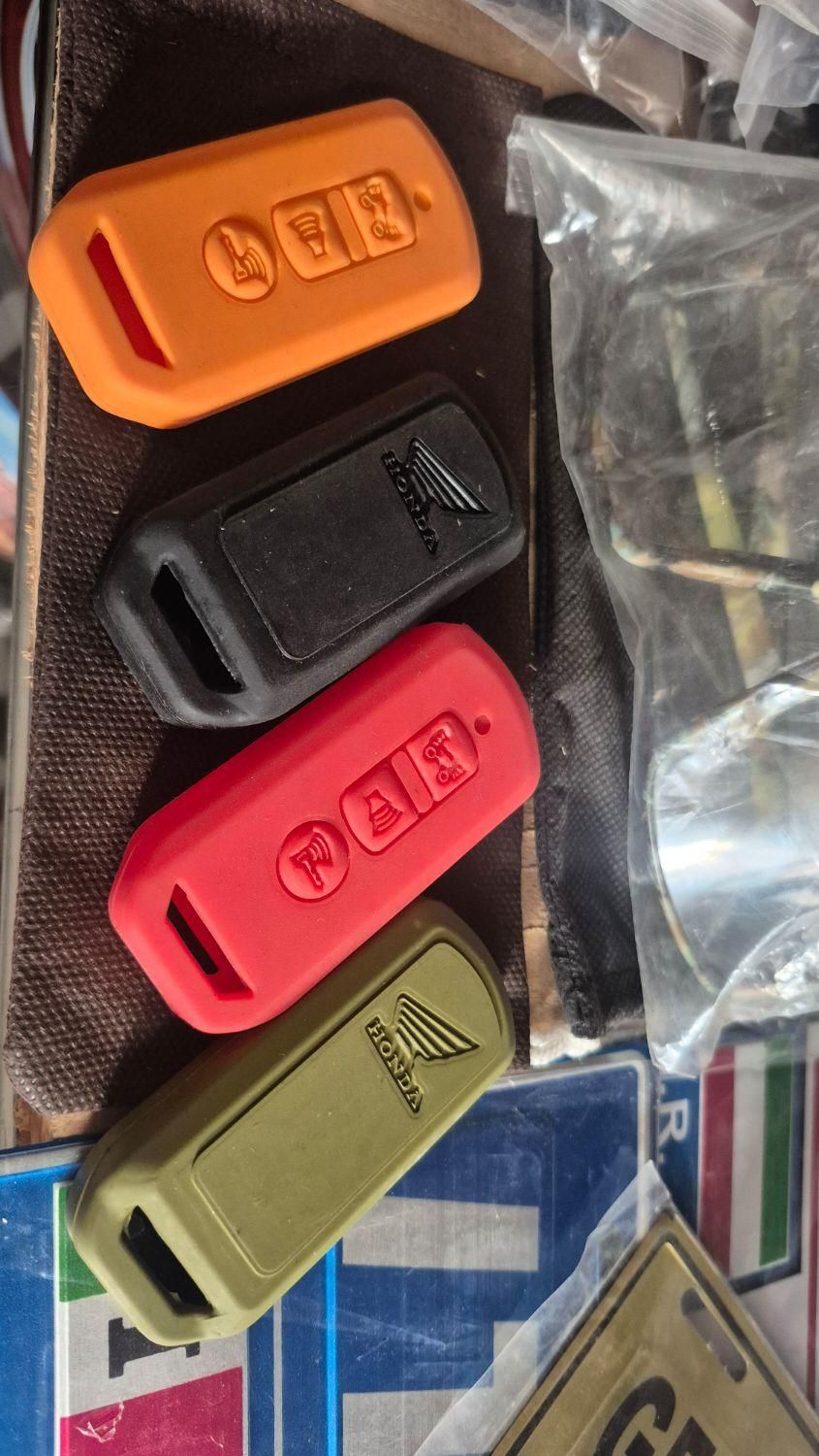 کلاه کاسکت ایمنی موتور/چادر/قفل/روغن موتور/مصرفی|قطعات یدکی و لوازم جانبی|رشت, پاستوریزه|دیوار