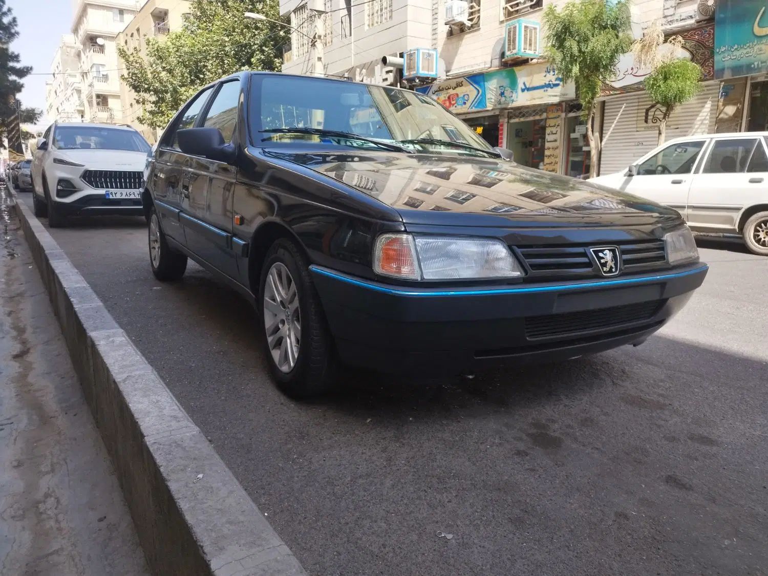 پژو 405 جی ال ایکس (GLX)، مدل ۱۳۸۲|خودرو سواری و وانت|کرج, شهرک صدف|دیوار