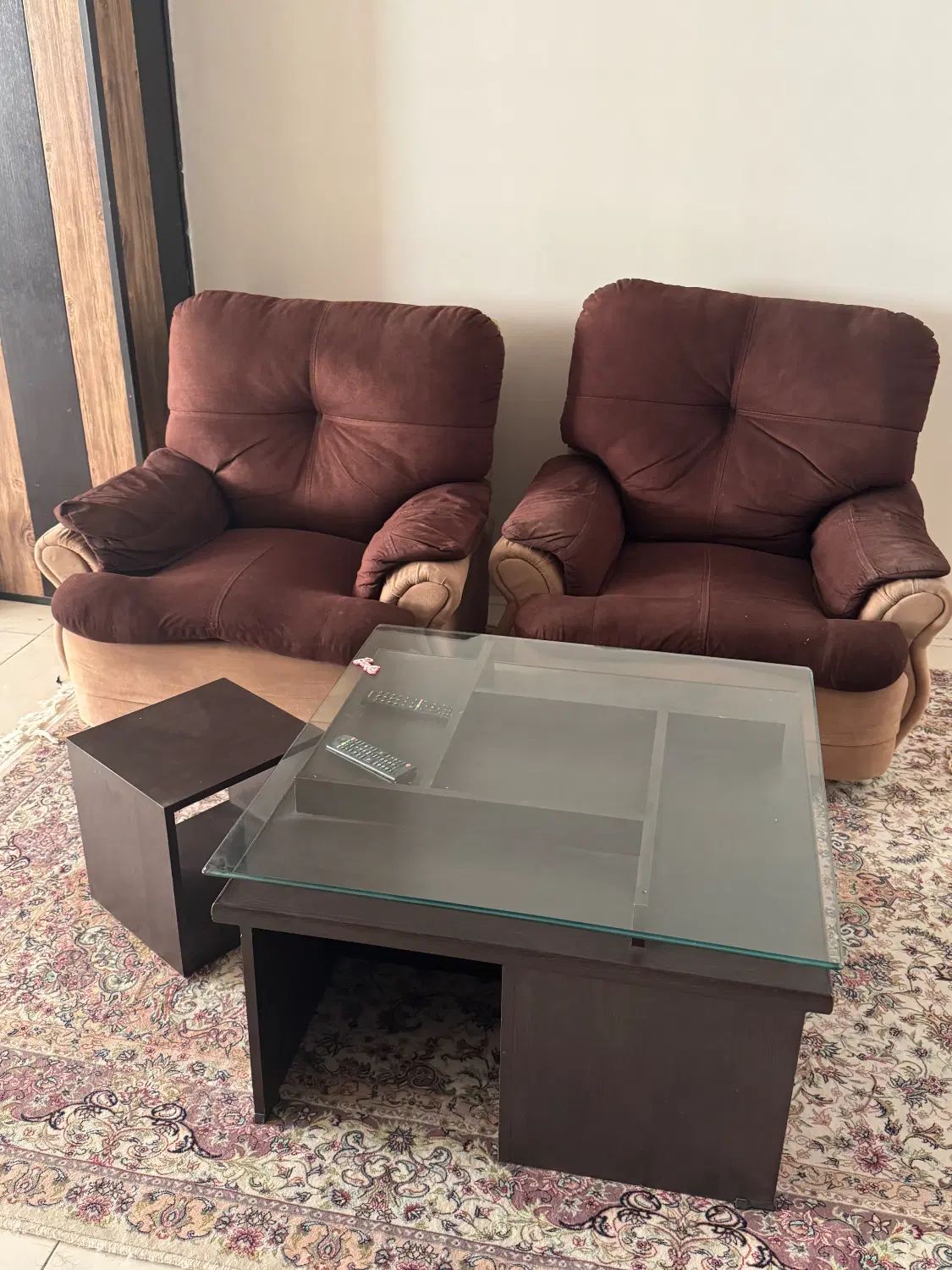مبل تک نفره|مبلمان خانگی و میز عسلی|کرج, محمود آباد|دیوار
