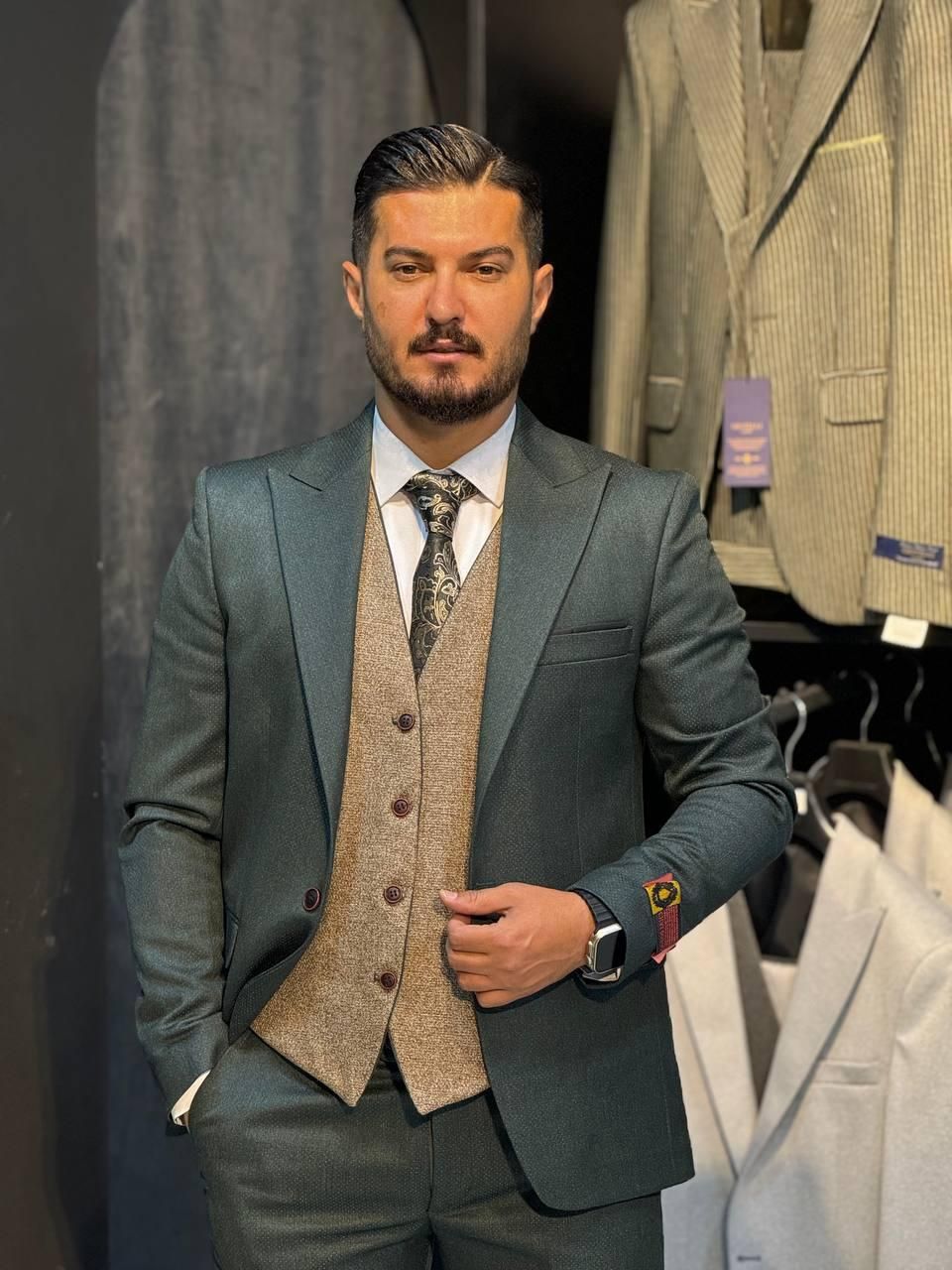 کت و شلوار پارچه ایتالیا سبز روشن|لباس|تبریز, |دیوار