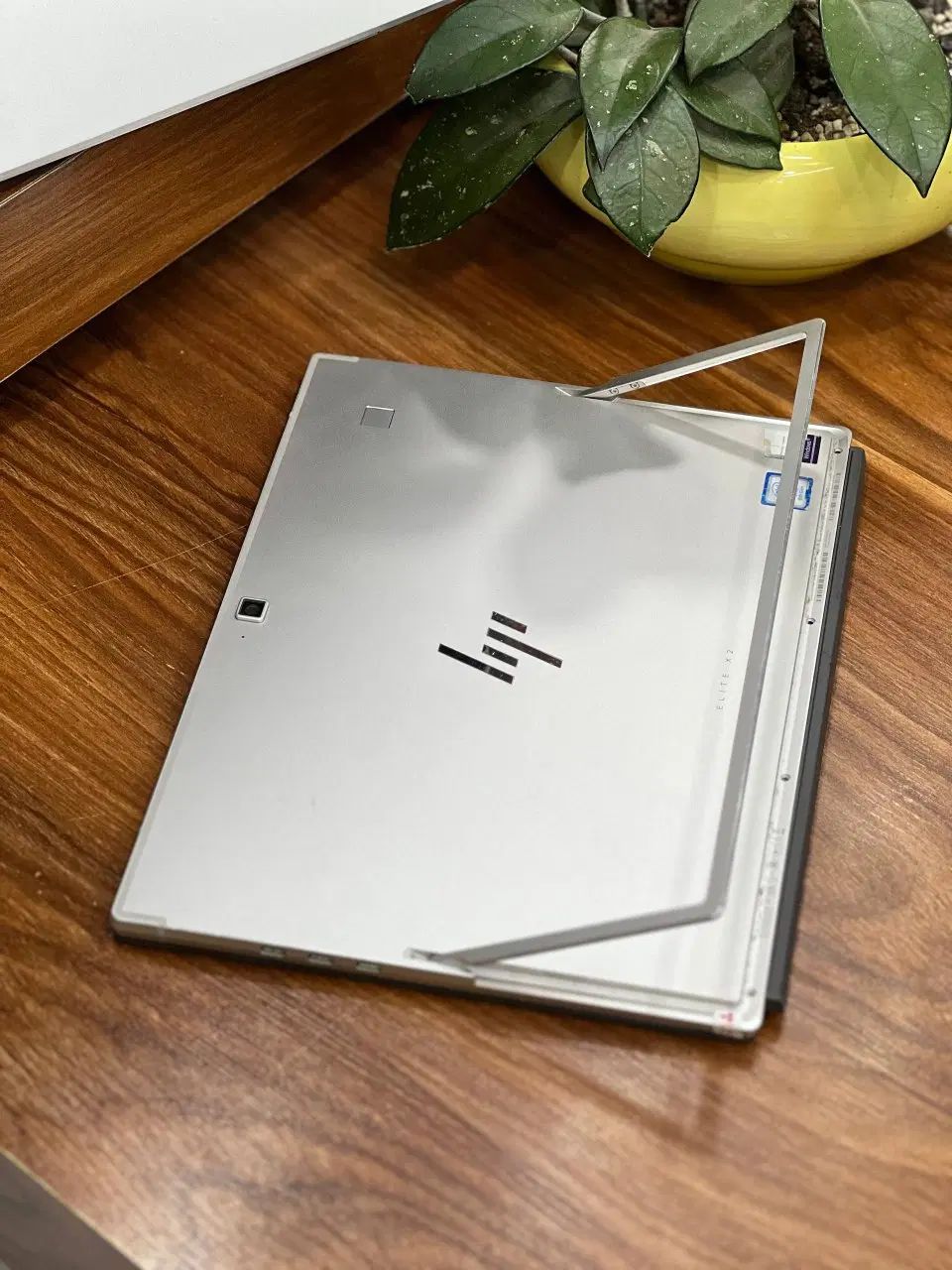 تبلت hp مدل Elite X2 G4 سیم کارت خور با کیبورد|تبلت|تهران, آرارات|دیوار