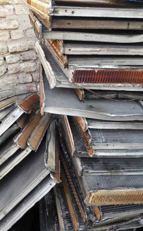 ظایعات شمارا درب منزل خریدارم|عمدهفروشی|بندر انزلی, معلم|دیوار