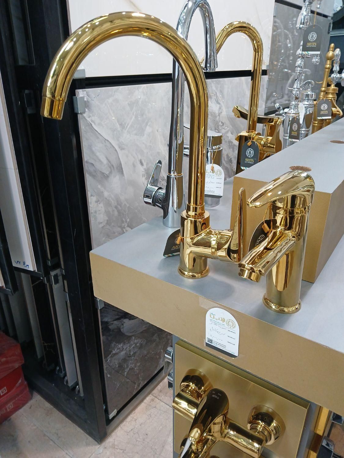 سورنا طلایی توالت روشویی حمام سینک|لوازم سرویس بهداشتی|تهران, علی‌آباد|دیوار