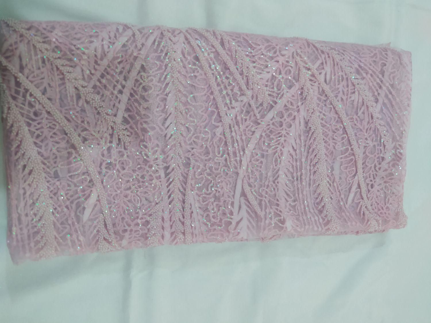 پارچه مجلسی|لباس|مشکین‌دشت, |دیوار