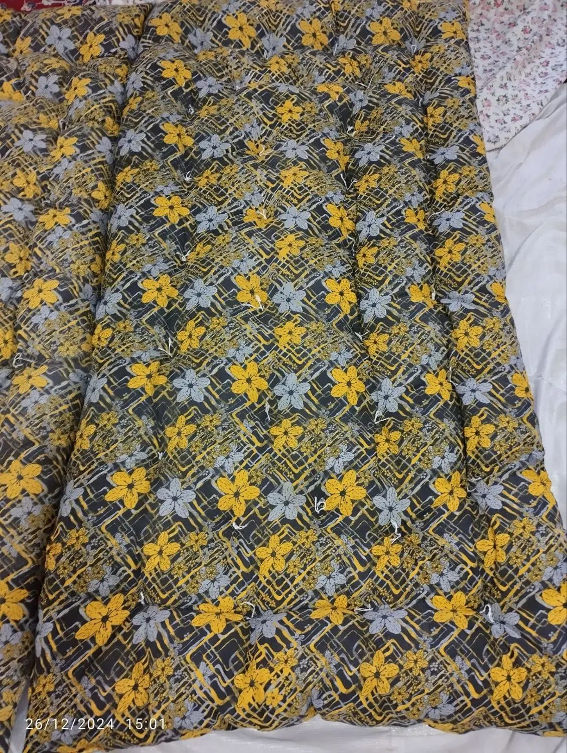 دوشک|رختخواب، بالش، پتو|مشهد, طبرسی شمالی|دیوار