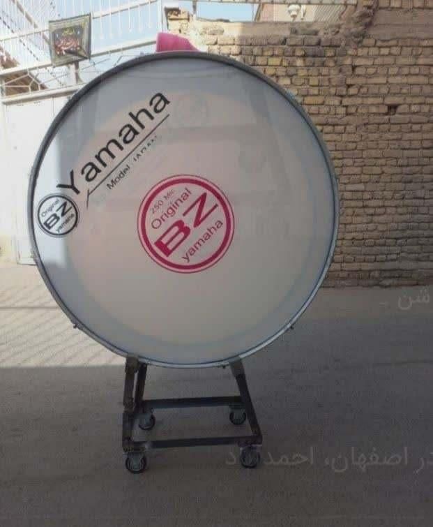 طبل نو|درام و پرکاشن|اصفهان, فرح آباد|دیوار