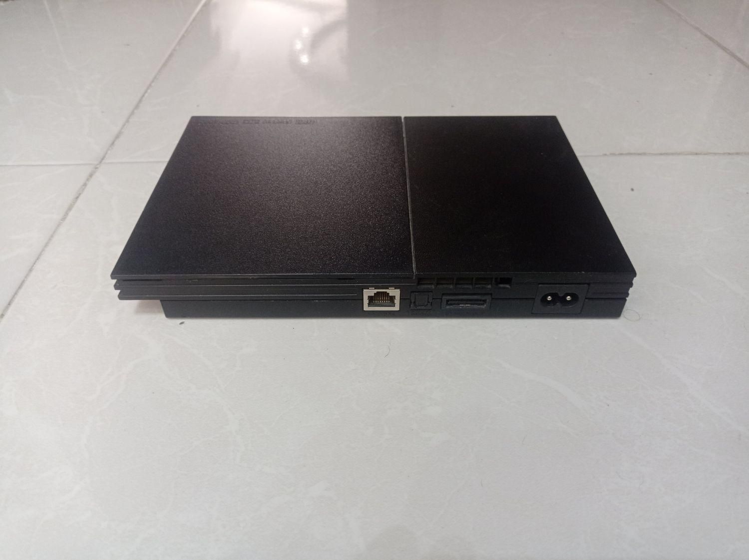 PS2|کنسول، بازی ویدئویی و آنلاین|شیراز, شاهچراغ|دیوار