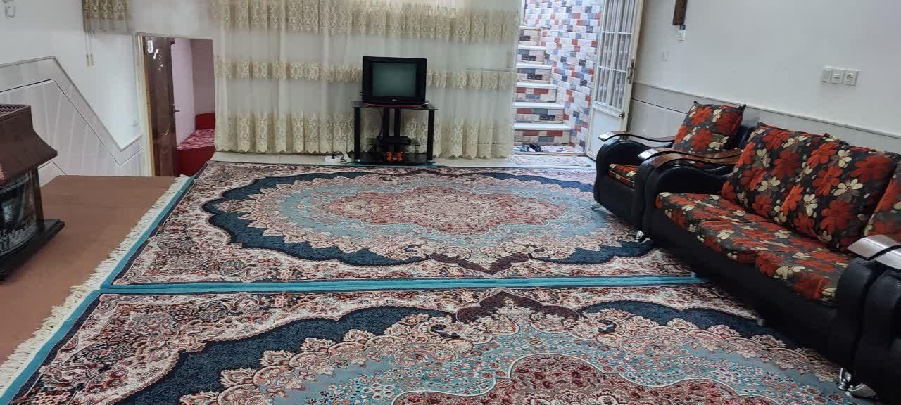 اجاره روزانه منزل ۱۰۰ متری دربست را جدا|اجارهٔ کوتاهمدت آپارتمان و سوئیت|کاشان, کارگر|دیوار