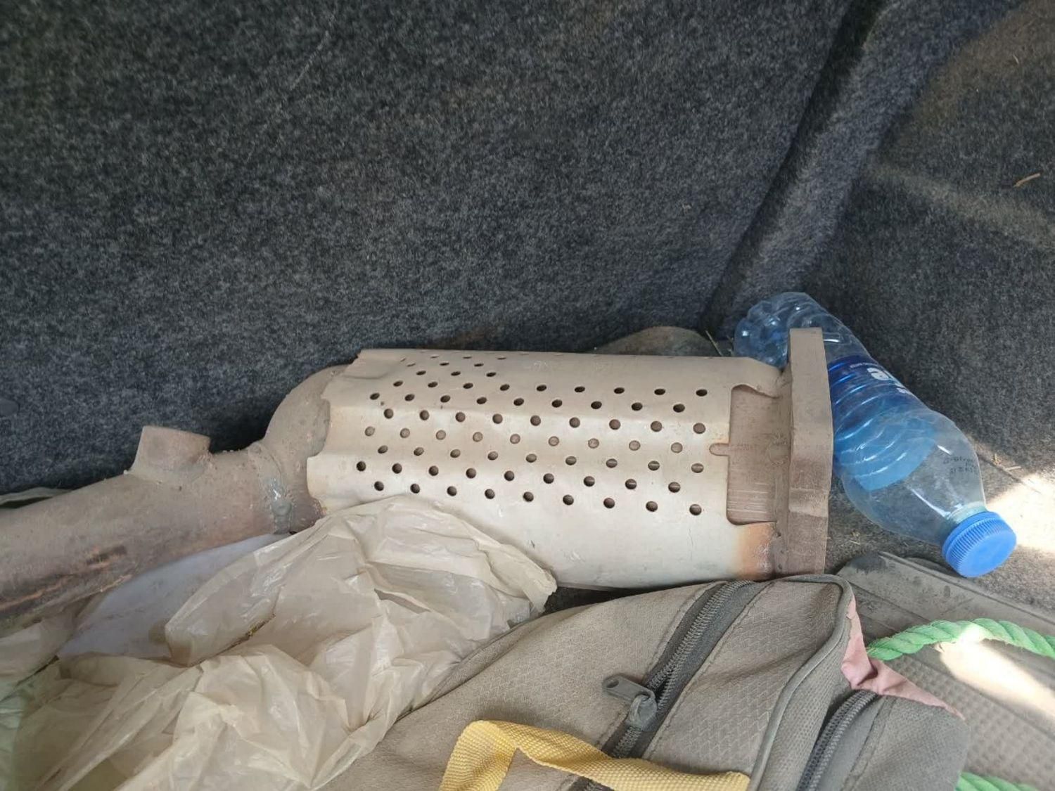 فروش وخرید کاتالیزور ومنبع و خاک درب منزل شما|قطعات یدکی و لوازم جانبی|کاشان, فاز ۱ ناجی آباد|دیوار