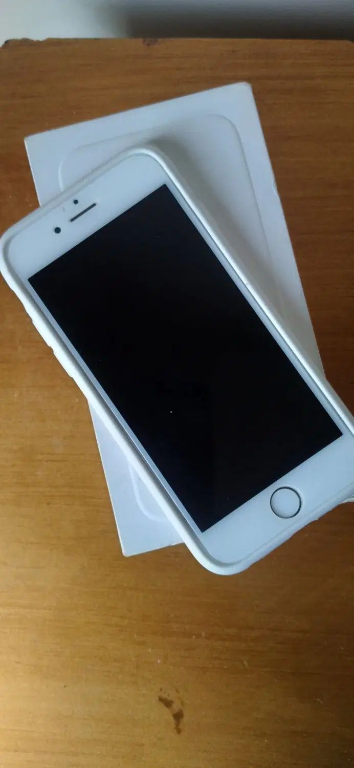 موبایل iPhone 6 Gold 16GB|موبایل|تهران, قیطریه|دیوار