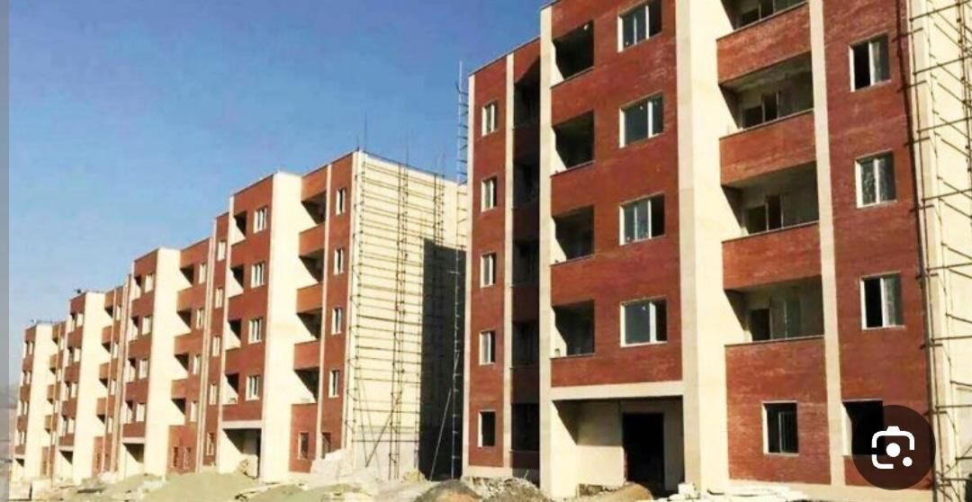 آپارتمان ۹۲متری پرند|پیشفروش املاک|پرند, فاز ۵|دیوار