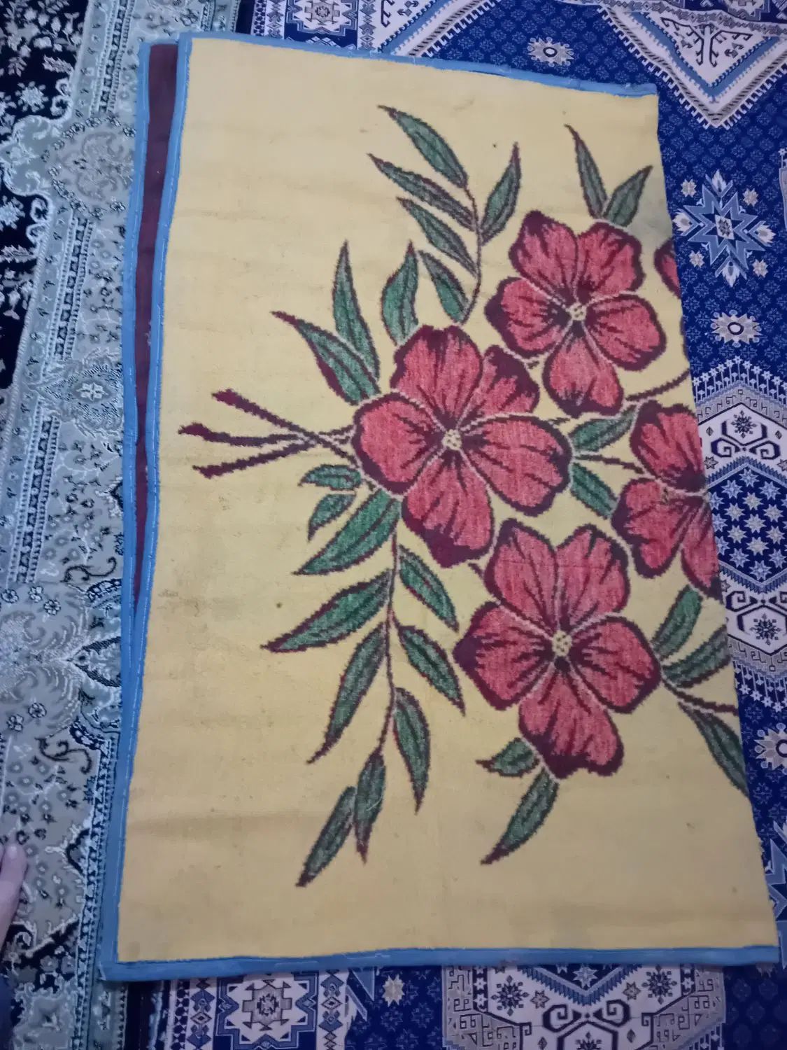 شش عدد پتوی یک نفره|رختخواب، بالش، پتو|کرج, خلج آباد|دیوار