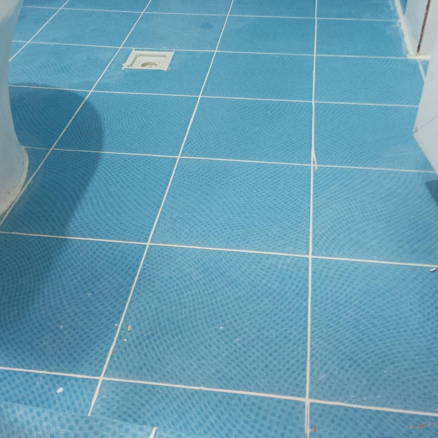 نانو عایق رطوبتی نیلی (نم گیری و آب بندی)|خدمات پیشه و مهارت|سنندج, |دیوار