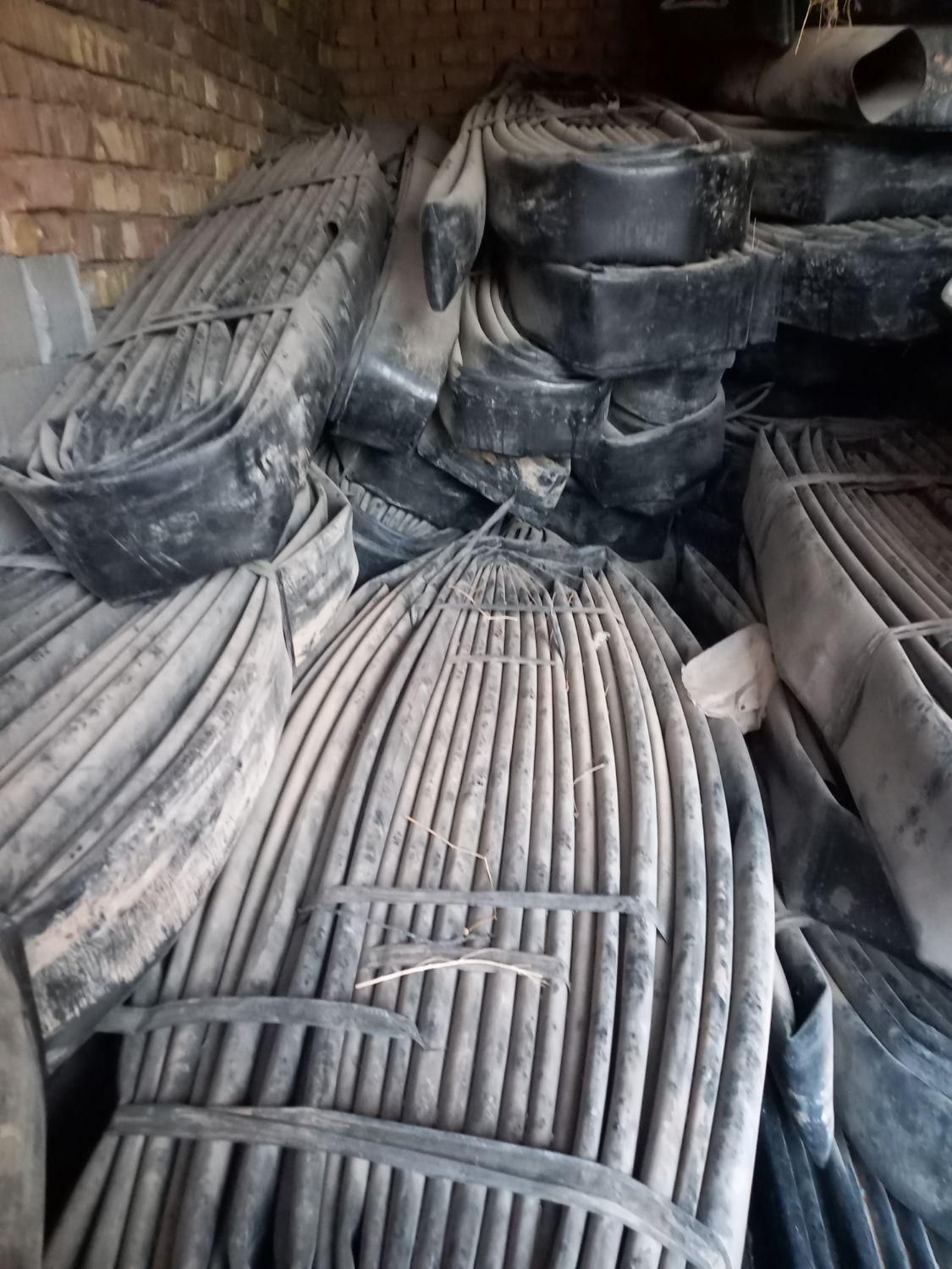 لوله تاشو|مصالح و تجهیزات ساختمان|برخوار, |دیوار