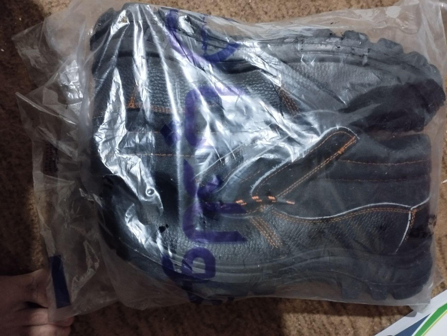 کالا|لباس|صدرا-فارس, فاز ۱|دیوار