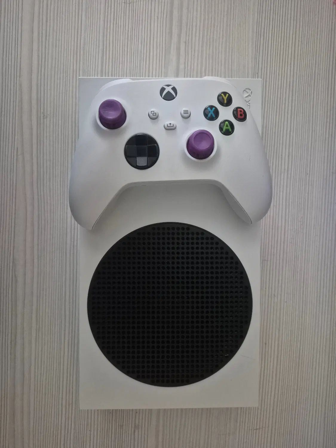 Xbox series s  سالم و با بازی|کنسول، بازی ویدئویی و آنلاین|تهران, حکیمیه|دیوار