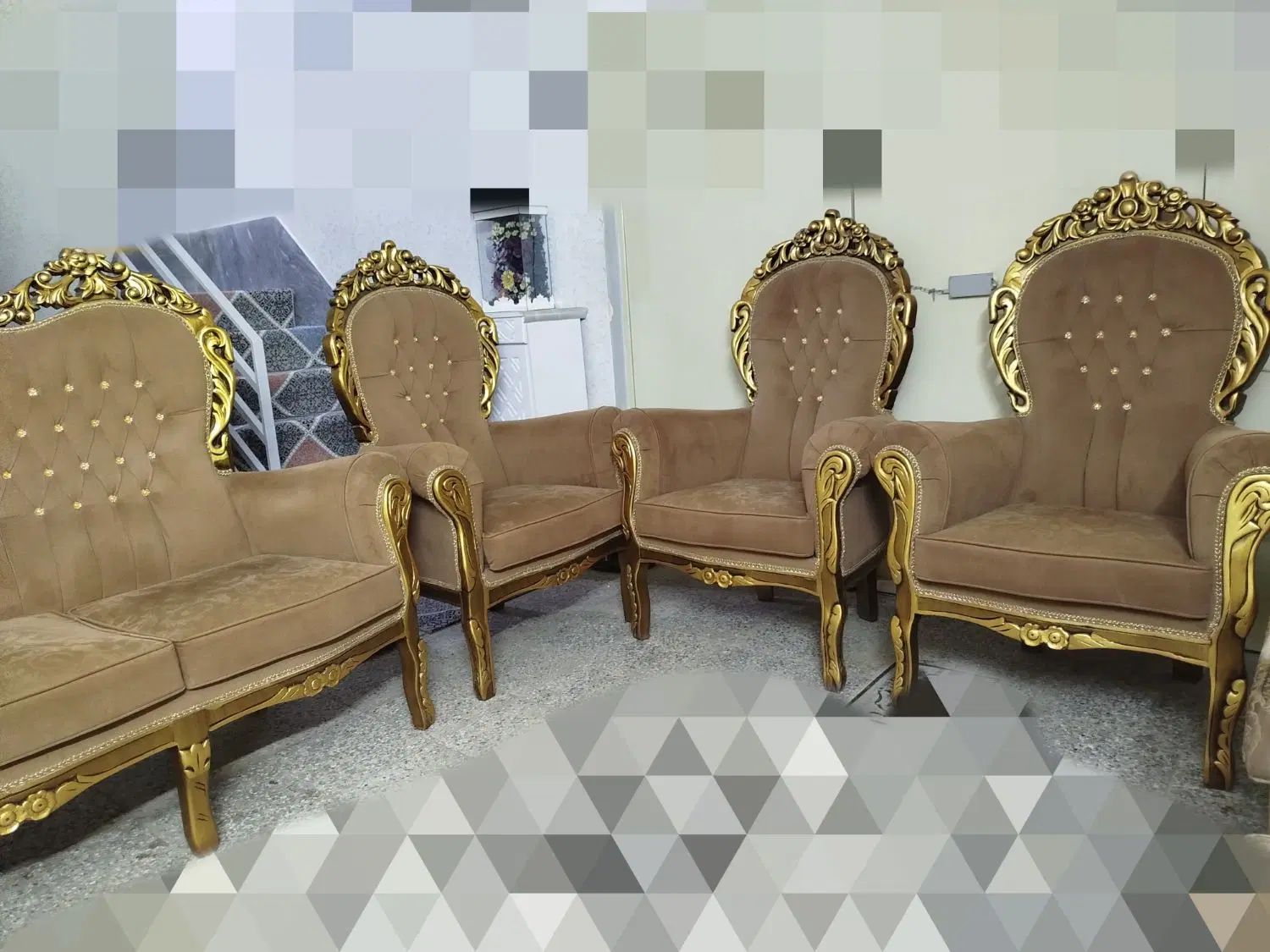 دو دست مبل در حد نو|مبلمان خانگی و میز عسلی|اصفهان, ارزنان|دیوار