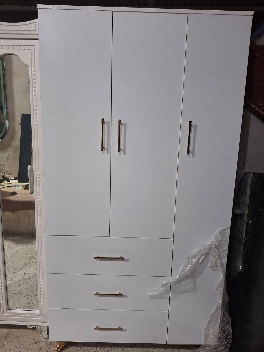 کمد سفید رنگ کلاسیک|جاکفشی، کمد، دراور|بندر گناوه, |دیوار