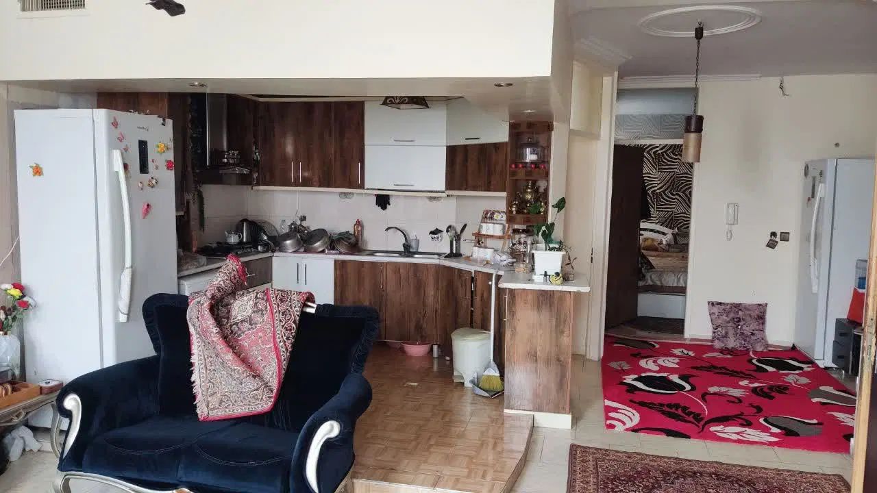 اجاره و رهن  آپارتمان در ساختمانی دو واحدی|اجارهٔ آپارتمان|کرج, شهرک اوج|دیوار
