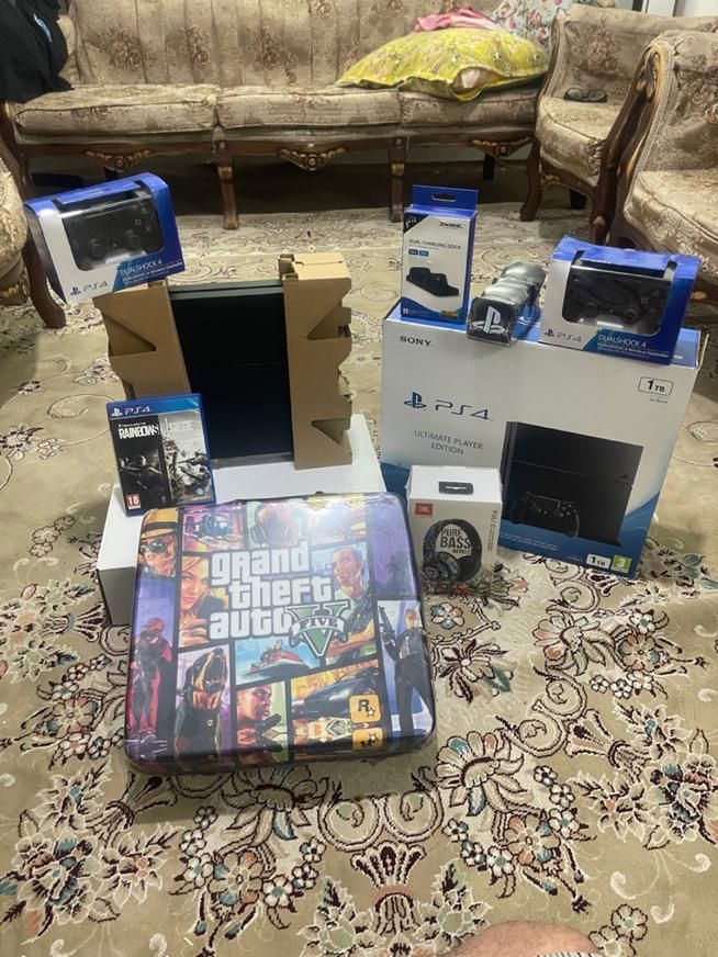 پی اسفورps4 نونو همراه با لوازمو فول بازی هکی|کنسول، بازی ویدئویی و آنلاین|تهران, تهرانپارس شرقی|دیوار