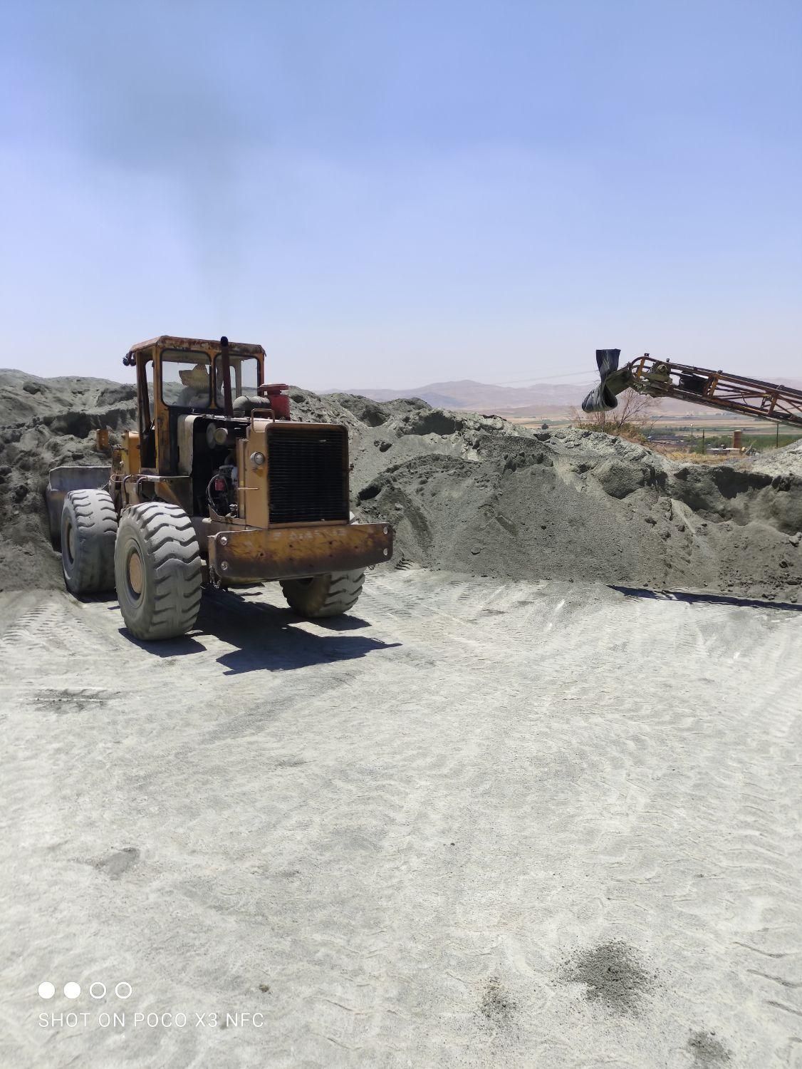 باکمپرسی شسته ماسه شن بیس نیسانی ماسه درجه یک|خدمات حمل و نقل|کرمانشاه, |دیوار