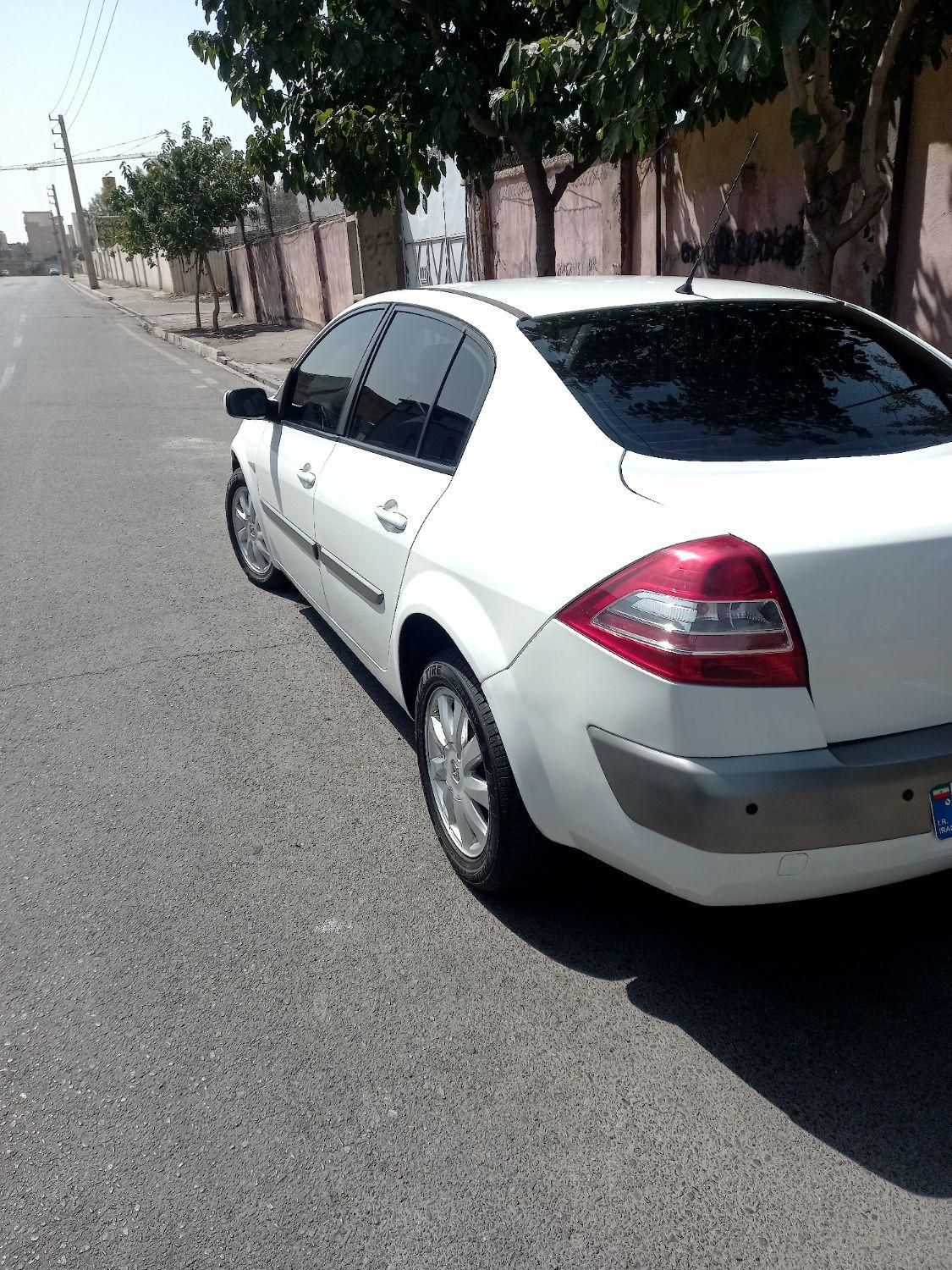 رنو مگان مونتاژ 2000cc، مدل ۱۳۹۰|خودرو سواری و وانت|تهران, مشیریه|دیوار