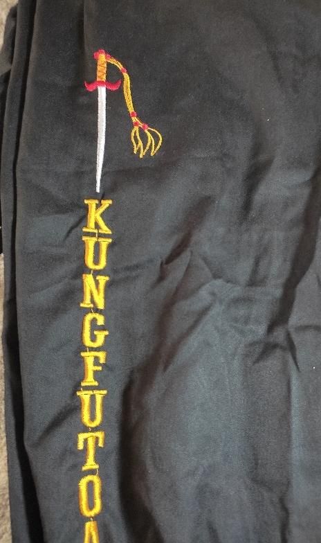 لباس کنگ فو توآ|لباس|خرمشهر, |دیوار