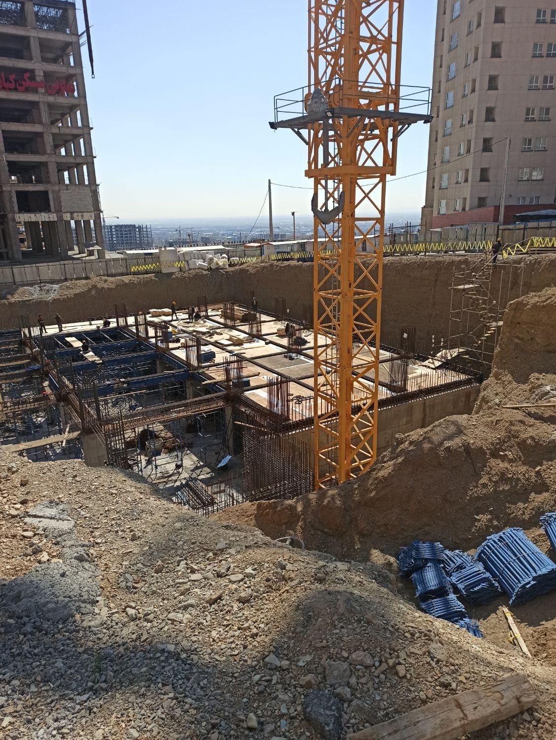 120متر،برج باغ آکاش،بام چیتگر،شرکتی،دوسال تحویل|پیش‌فروش املاک|تهران, چیتگر جنوبی|دیوار