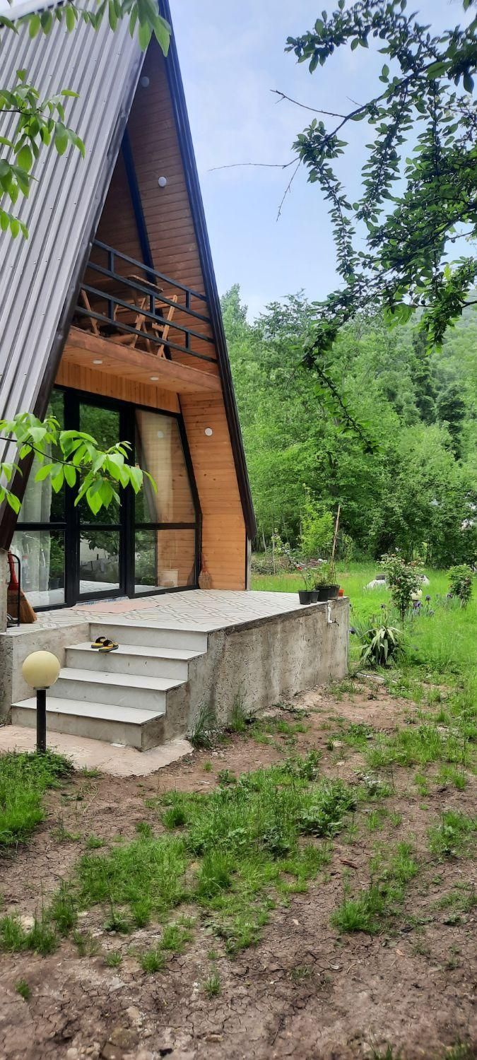 اجاره ویلا سوییسی دوبلکس در روستای استخرگاه|اجارهٔ کوتاهمدت ویلا و باغ|توتکابن, |دیوار