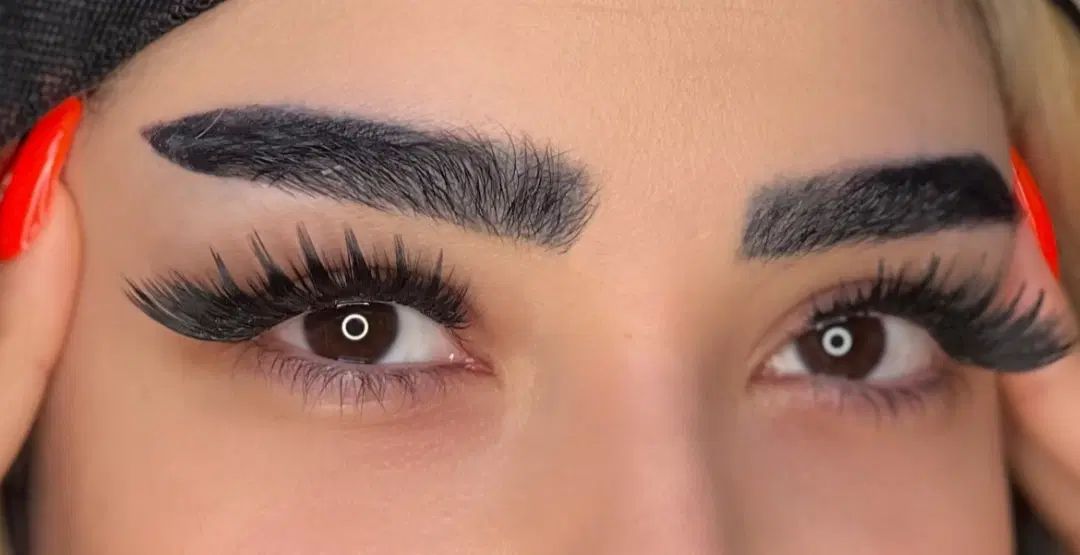 کاشت مژه موقت در منزل شما|خدمات آرایشگری و زیبایی|مشهد, آپارتمان های مرتفع|دیوار