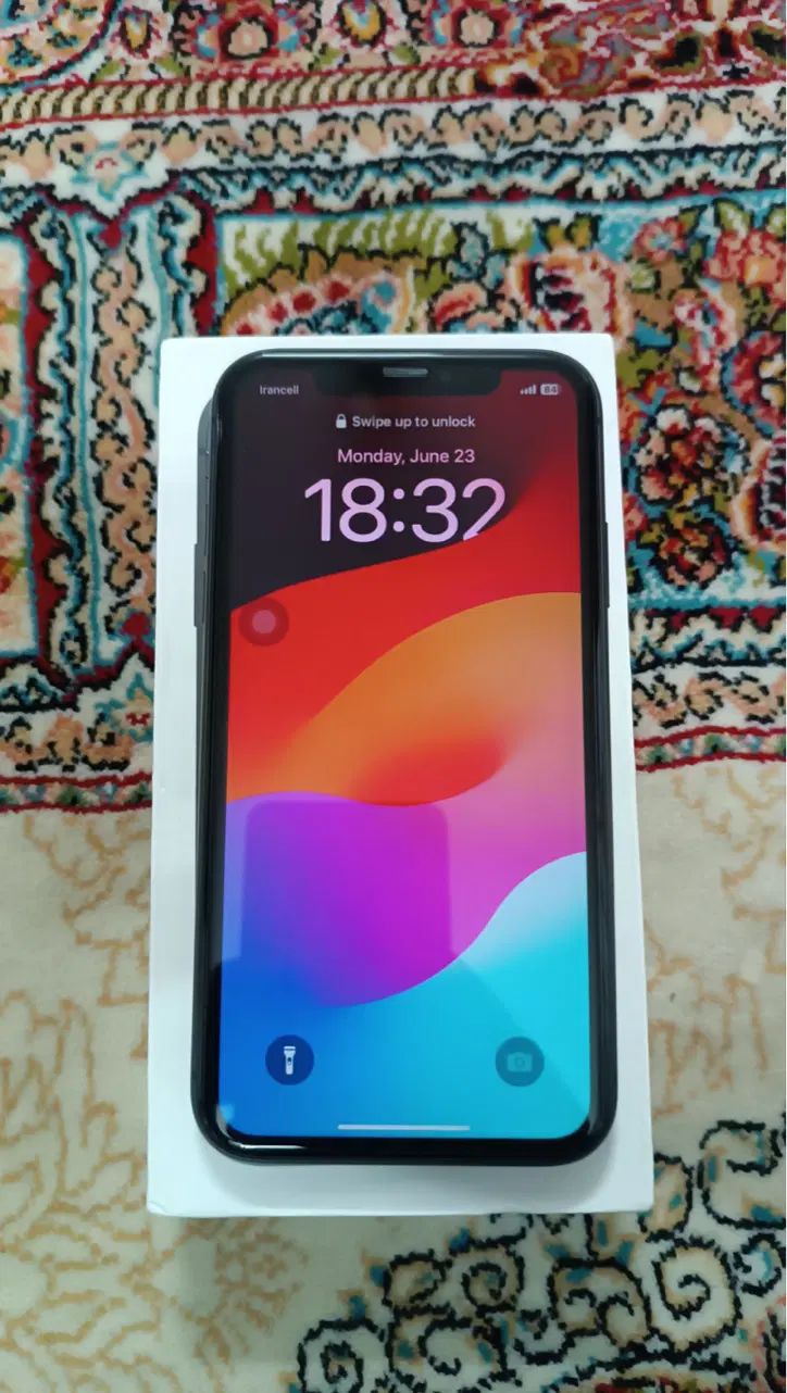 اپل iPhone 11 با حافظهٔ ۱۲۸ گیگابایت|موبایل|مشهد, محمدآباد|دیوار