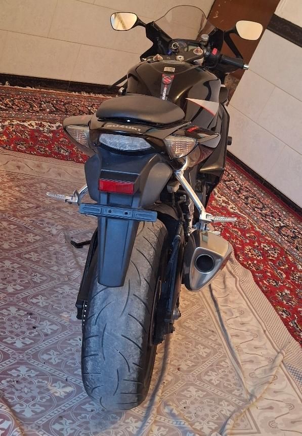 GSX R1000 تمام فابریک|موتورسیکلت|کرمان, |دیوار