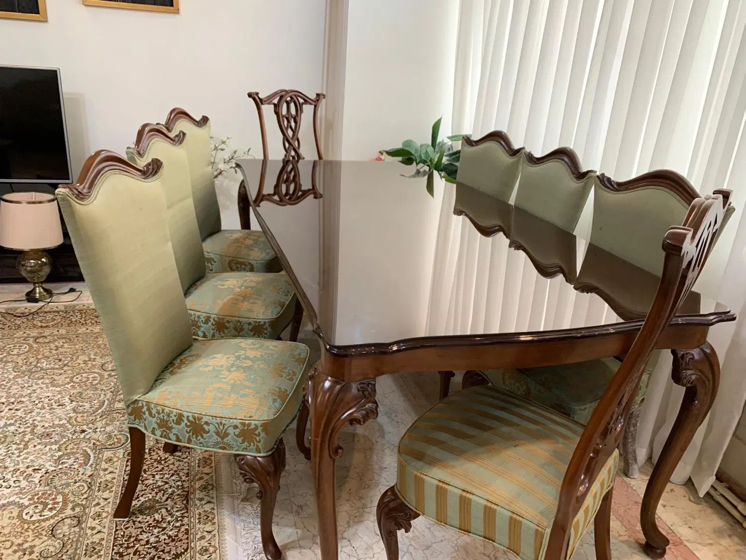 مبل ۷نفره چوب راش درجه یک در حد نو با ناهارخوری|مبلمان خانگی و میز عسلی|تهران, جنت‌آباد جنوبی|دیوار