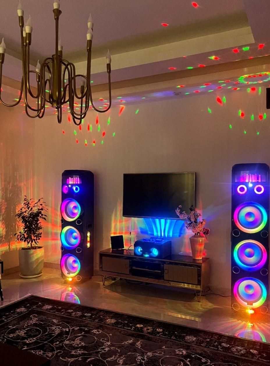 فروش باغ ویلا ۱۵۰۰ متری، فردوسیه،شهریار|فروش خانه و ویلا|فردوسیه, |دیوار