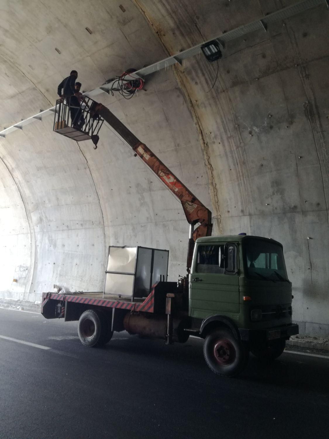 جرثقیل خاور 3تن کفی دار دکل بلند و بالابر ۱۲ متر|خدمات حمل و نقل|شیراز, تندگویان|دیوار