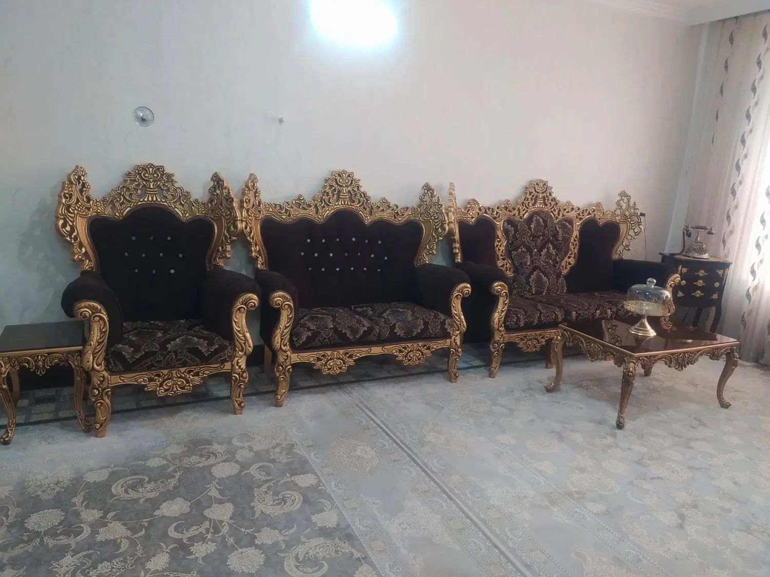 مبلمان ب همراه میزناهارخوری،میزتلفن،میزتلوزیو|مبلمان خانگی و میز عسلی|اصفهان, ملک‌شهر|دیوار