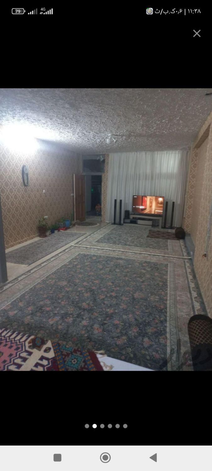 اجاره خانه ویلایی ۱۳۰ متری ۳ خوابه در فروردین|اجارهٔ خانه و ویلا|اصفهان, فروردین|دیوار