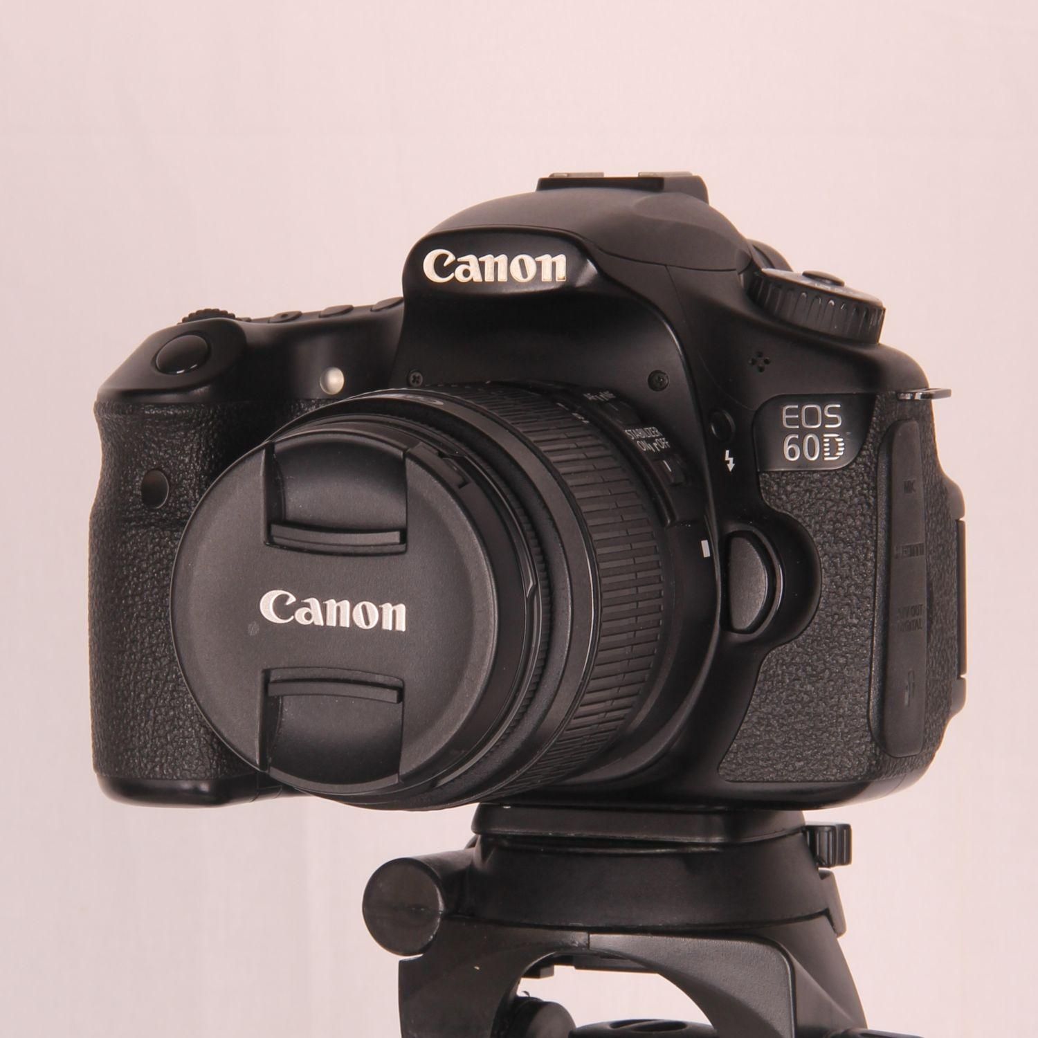 فروش فوری دوربین کنون Canon 60D + سه پایه + کیف|دوربین عکاسی و فیلم‌برداری|اصفهان, بهارستان|دیوار