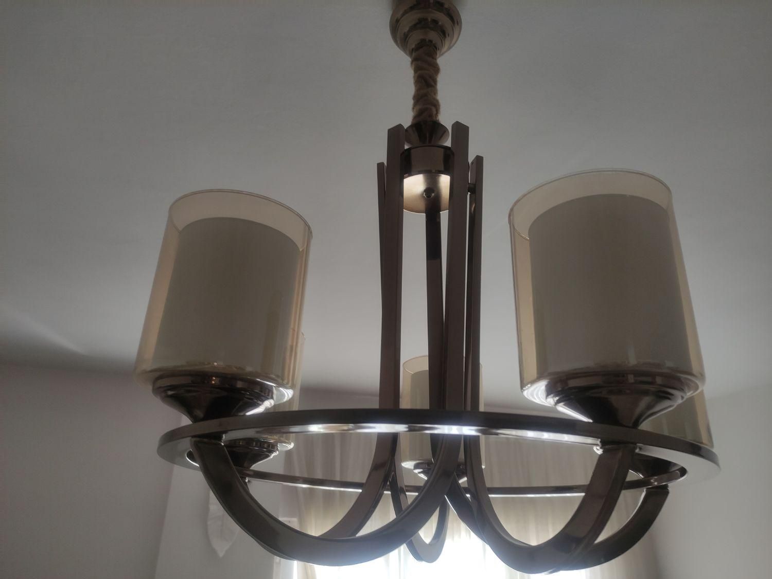 کاملا سالم و نو|لوستر و چراغ آویز|هشتگرد, هشتگرد قدیم|دیوار